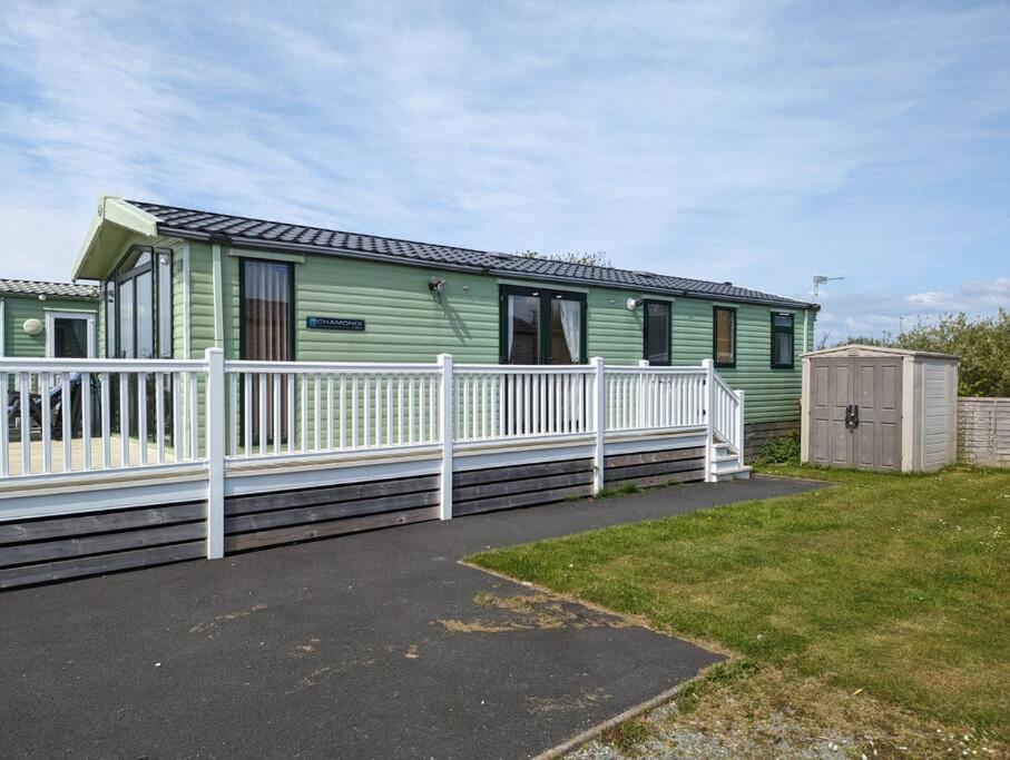 6 Berth Holiday Home On Ocean Edge Near Morecambe Heysham Exterior photo