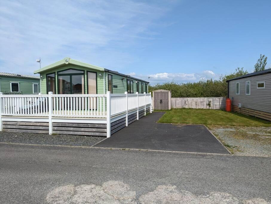 6 Berth Holiday Home On Ocean Edge Near Morecambe Heysham Exterior photo