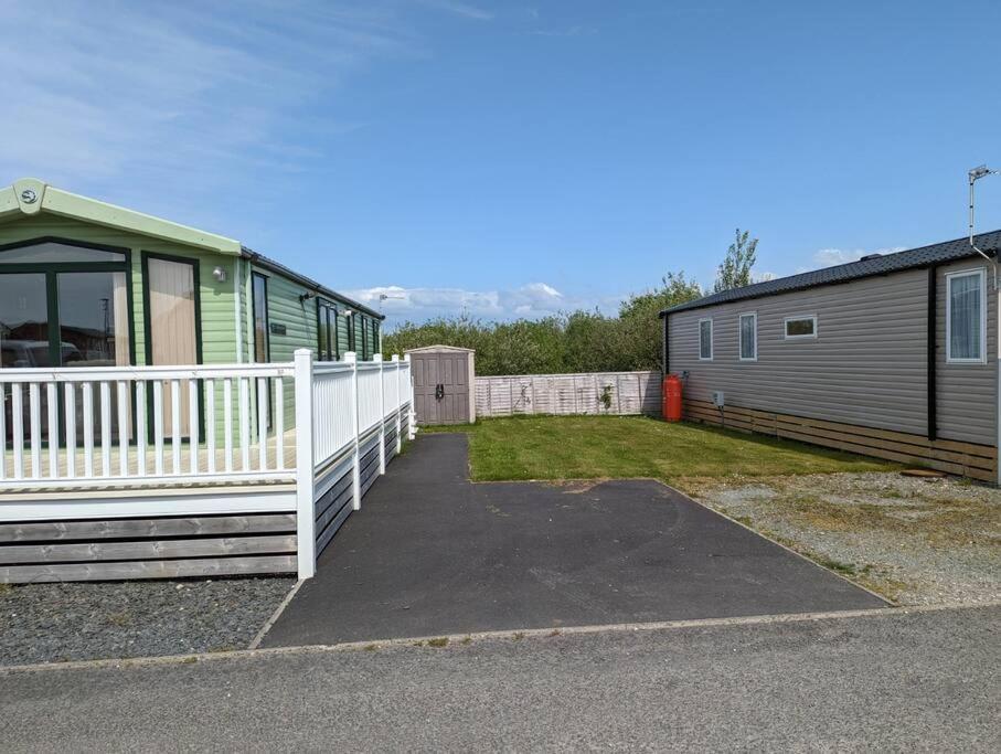 6 Berth Holiday Home On Ocean Edge Near Morecambe Heysham Exterior photo